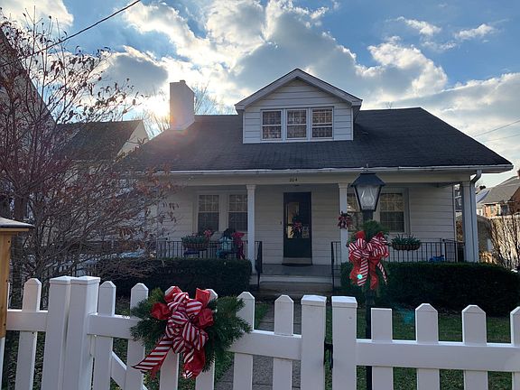 View of front of house -- only two blocks to train station and downtown Narberth - three blocks from Merion Elementary School