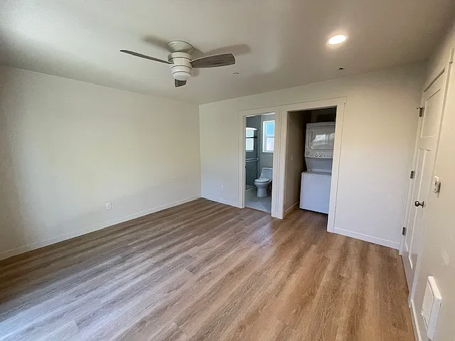 164 N Laurel St #2 — Photo 9