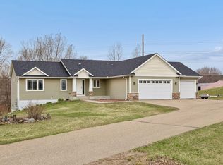 4030 Hunters Ln, Webster, MN 55088