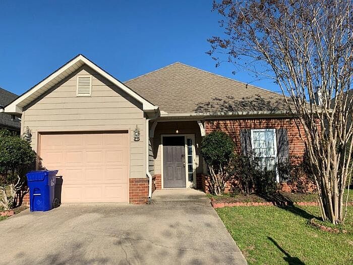1st image of 2028 Fairbank Cir