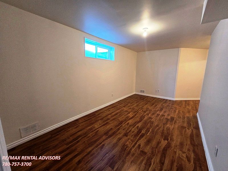 Edmonton House for rent - 4 Bedrooms — photo 10