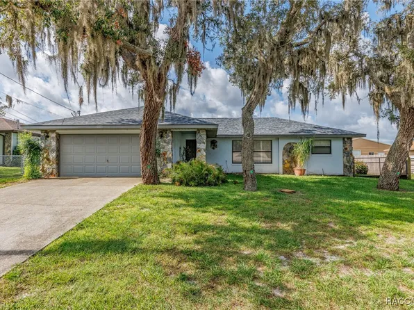 5860 W Woodhill Ct, Crystal River, FL 34429