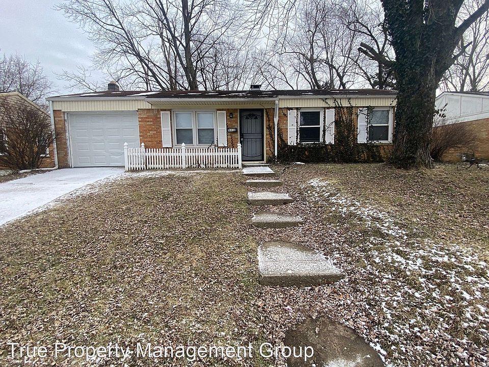 1st image of 4419 N Kenyon Ave
