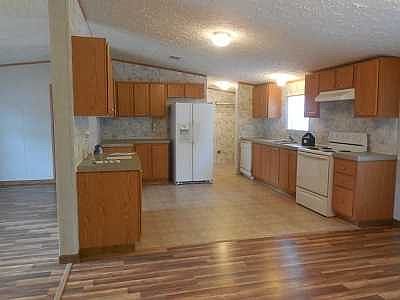 1st image of 1740 Bulavista Ave