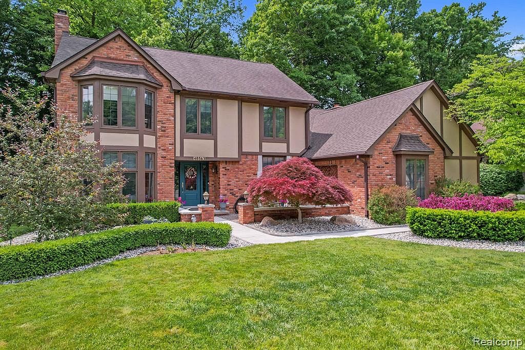 48563 Hidden Oaks Ln, Shelby Township, MI 48317 Zillow