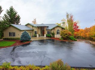 664 Stone Canyon Rd, Grants Pass, OR 97527