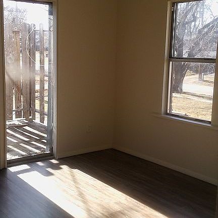 5th image of 540 SW 24th St