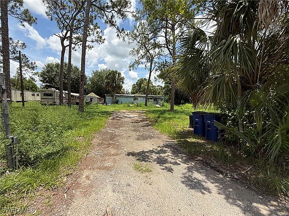 2nd image of 8121 Hart Dr