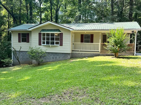 4688 Brice Dr, Union City, GA 30291