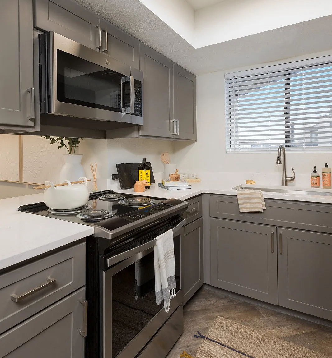 The Joshua Apartments — Photo 1