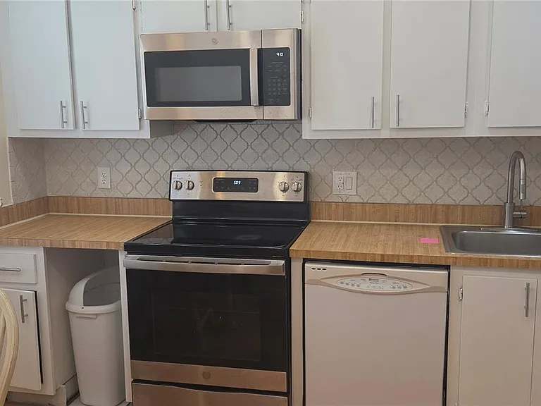 21810 Cypress Cir #26B — Photo 20