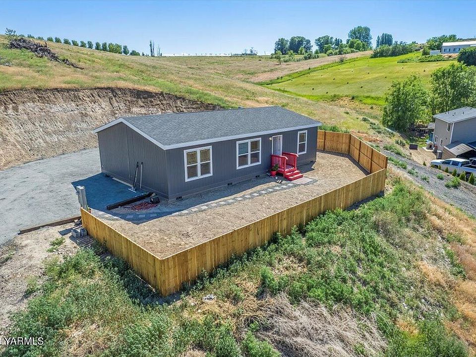 334 Lynwood Ln, Selah, WA 98942 MLS 231286 Zillow