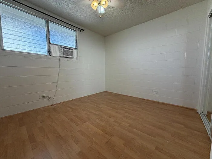 2 bed, 1.0 bath, $1,895 — Photo 4