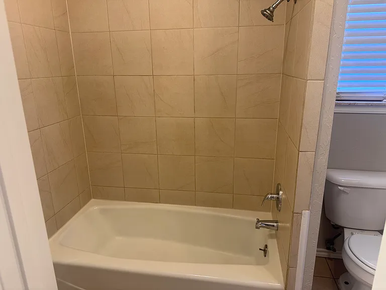 12216 Sylvester Dr — Photo 10