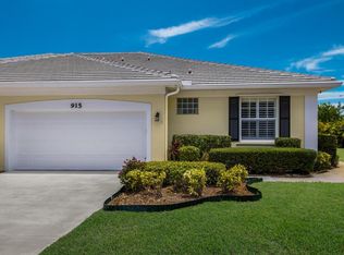 915 Barclay Ct, Venice, FL 34293