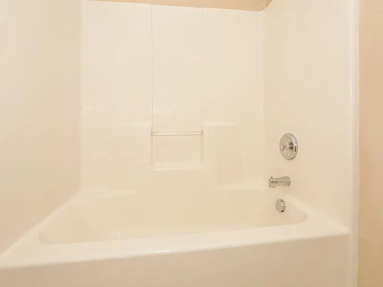 2885 Island Point Dr NW — Photo 12