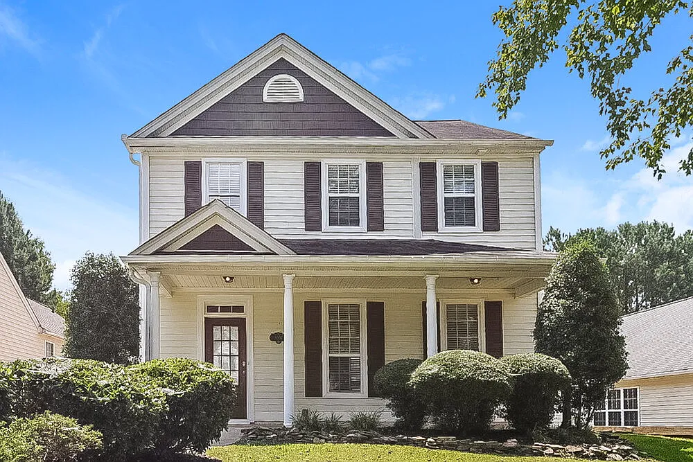 3 bed, 2.5 bath, 1512 sqft, $2,160 — Photo 1