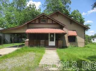 1403 W 16th Ave, Pine Bluff, AR 71603