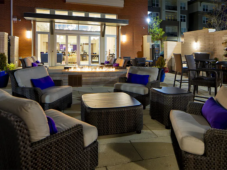 Azure Oxford Square — Photo 15