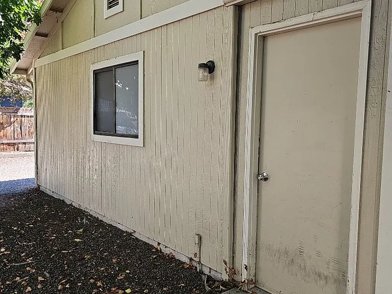 241 S Bruce Ln — Photo 21