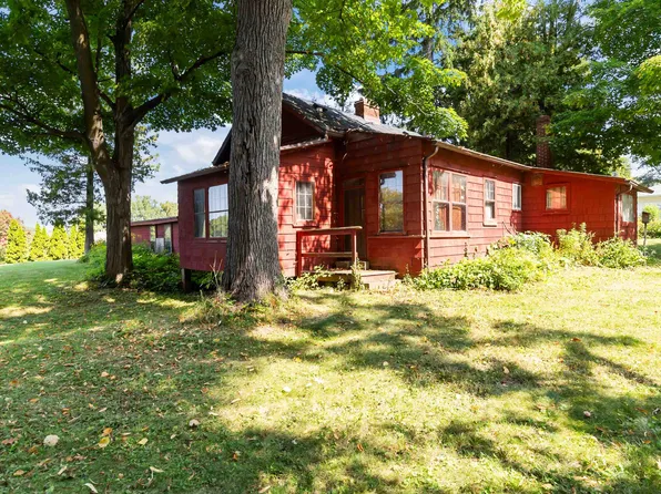 10 Embrey Ct, Appleton, WI 54915