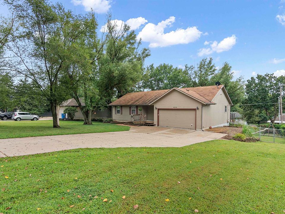 4219 NW Union Dr, Topeka, KS 66618 Zillow