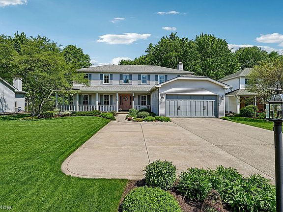 2nd image of 19585 Castletown Dr