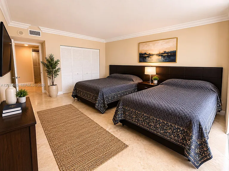 8855 Collins Ave #6H — Photo 12