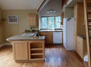 (Undisclosed Address), Grants Pass, OR 97526