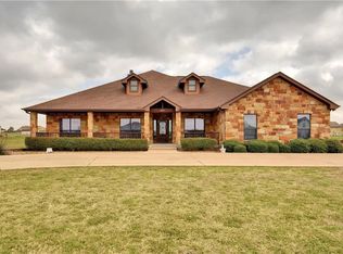521 Will Smith Cir, Hutto, TX 78634