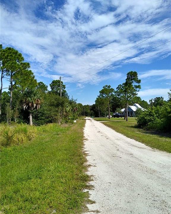 2nd image of 13183 Rialto Ln