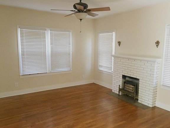 4th image of 612 E Brazos St