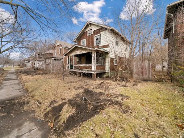 659 Vermont St, Gary, IN 46402