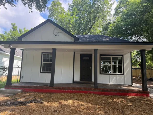 633 Langston Dr SW, Atlanta, GA 30315