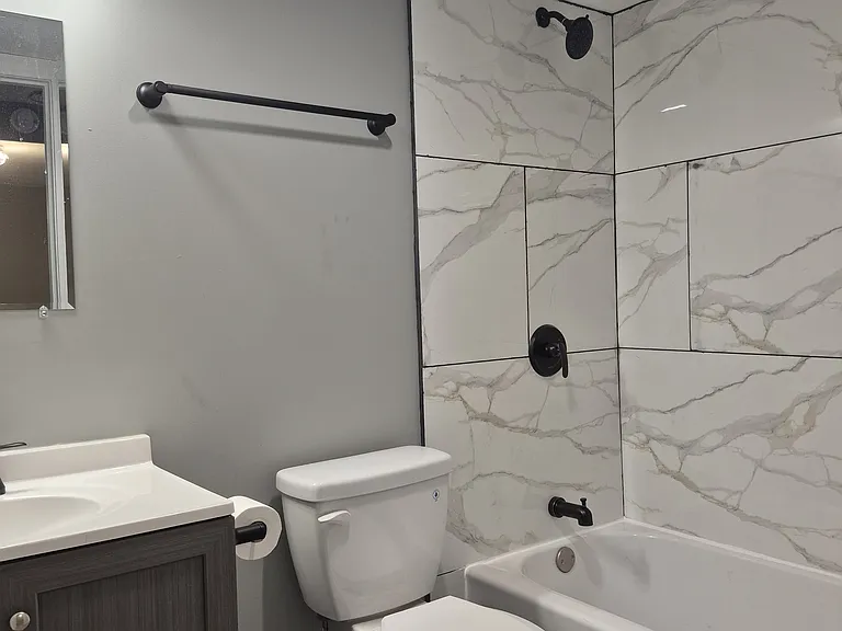 2539 W 21st Ave — Photo 14