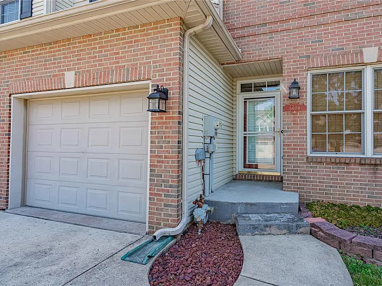 6608 Mine Dr — Photo 4