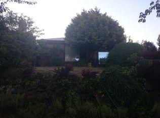 2102 28th Ave W, Seattle, WA 98199