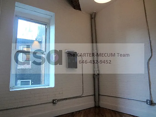 Rented by DSA Realty | media 36