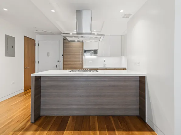 151 West 21st Street image 1 of 6