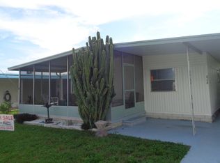 5720 Paradise Dr, New Pt Richey, FL 34653