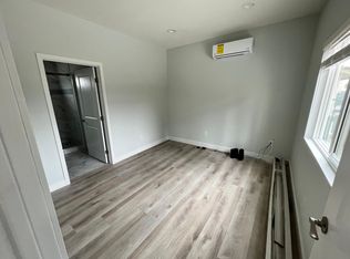 2500 N Capri St, Orange, CA 92865