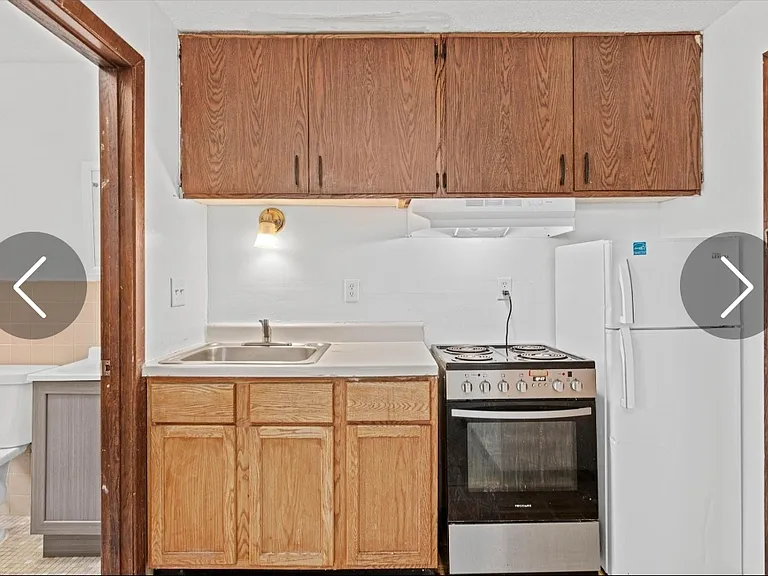 379 Cayuga St #1 — Photo 4