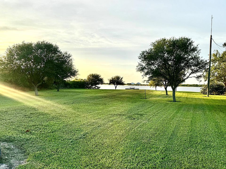1st image of 0 Speckled Trout Loop