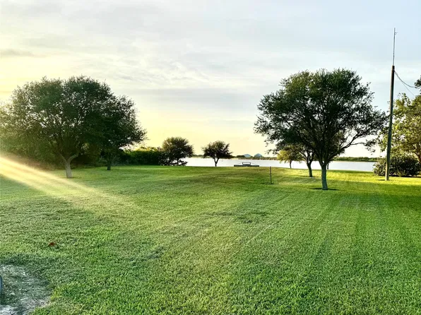 0 Speckled Trout Loop, Palacios, TX 77465