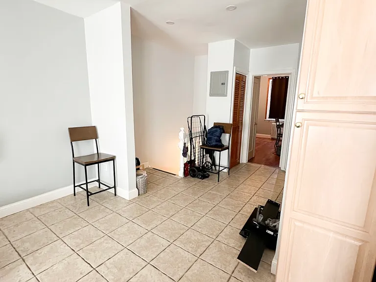 86 Avenue S #3 — Photo 7