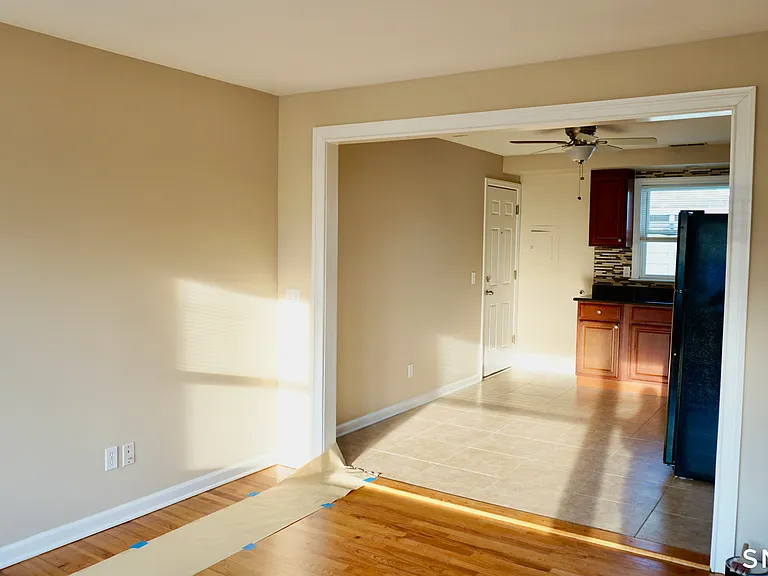28-30 Sampson St #4 — Photo 13