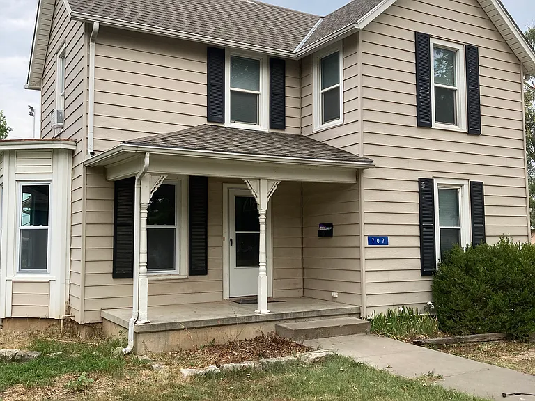 707 Chestnut St — Photo 1