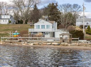 5 Sandy Beach Rd, Narragansett, RI 02882