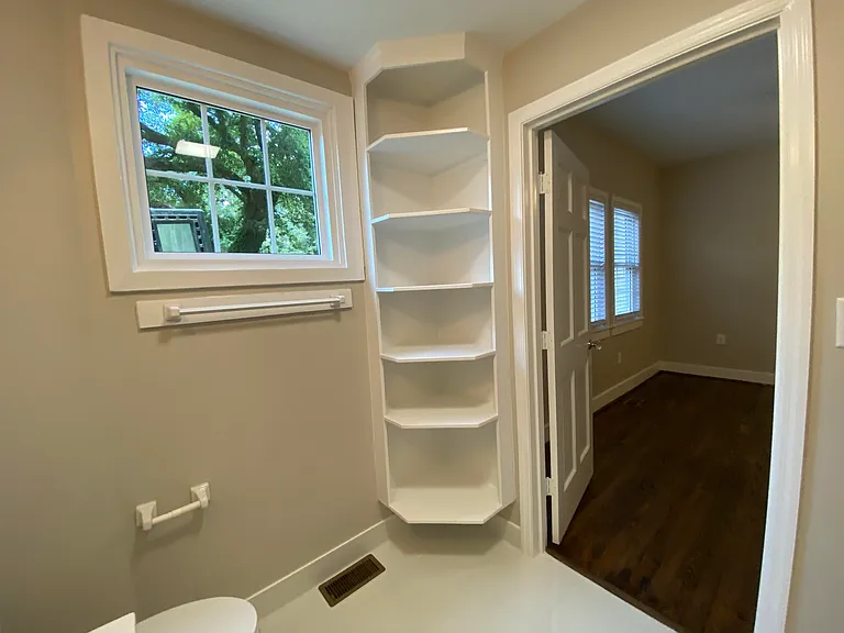 116 W 5th South St #B — Photo 27