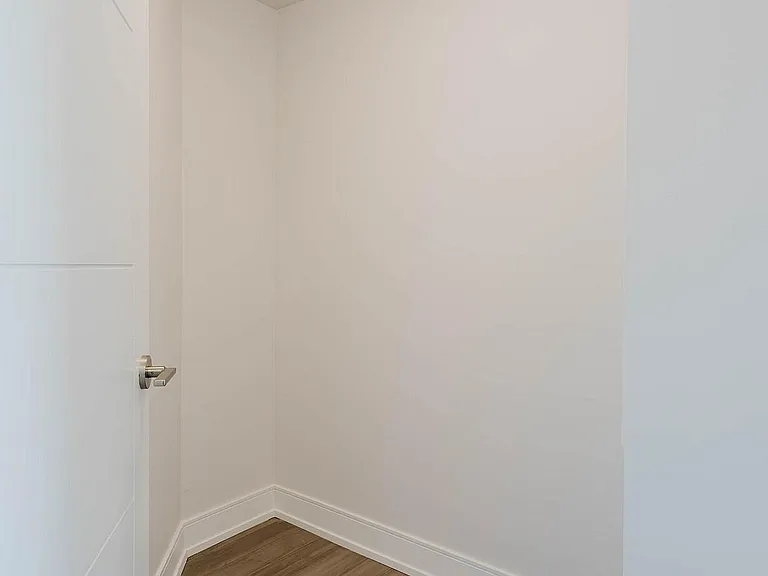 2525 Bathurst St #607 — Photo 18